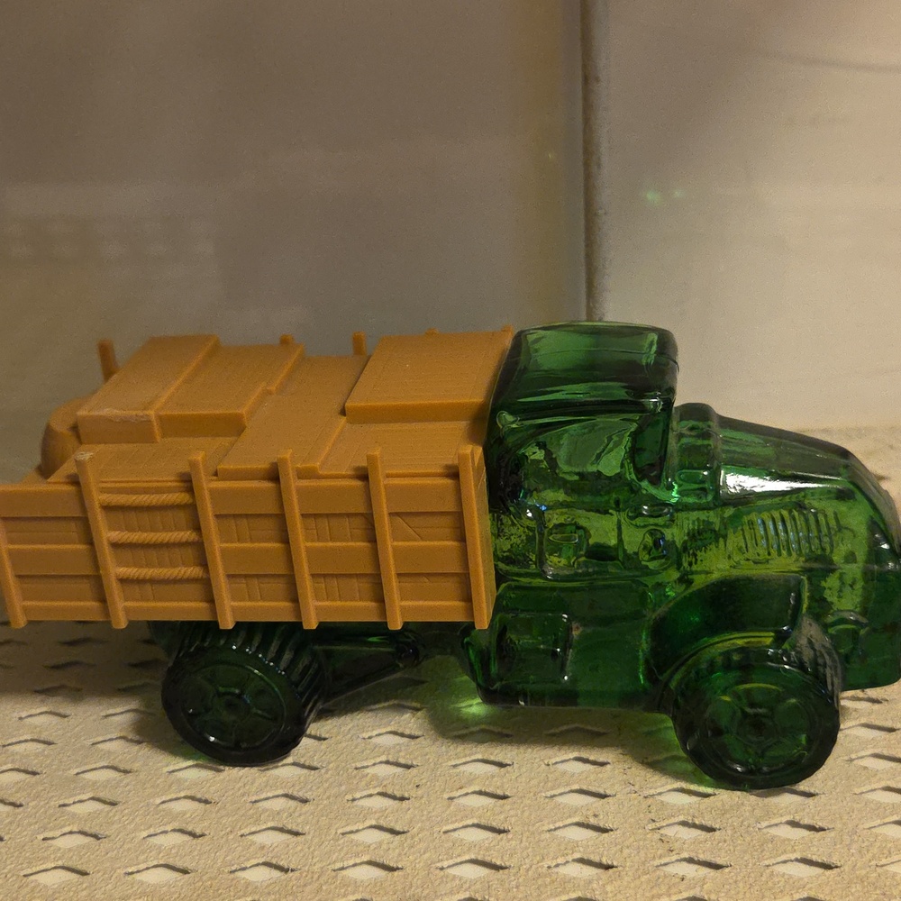 Vintage Avon Big Mack Oland After Shave Decanter Bottle Green Truck FULL 6 oz.